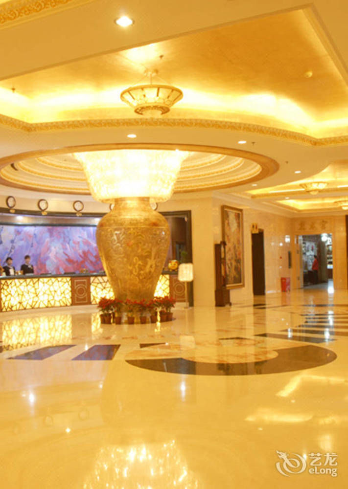 The Royal Palace Hotel Beijing Chaoyang  Exterior photo