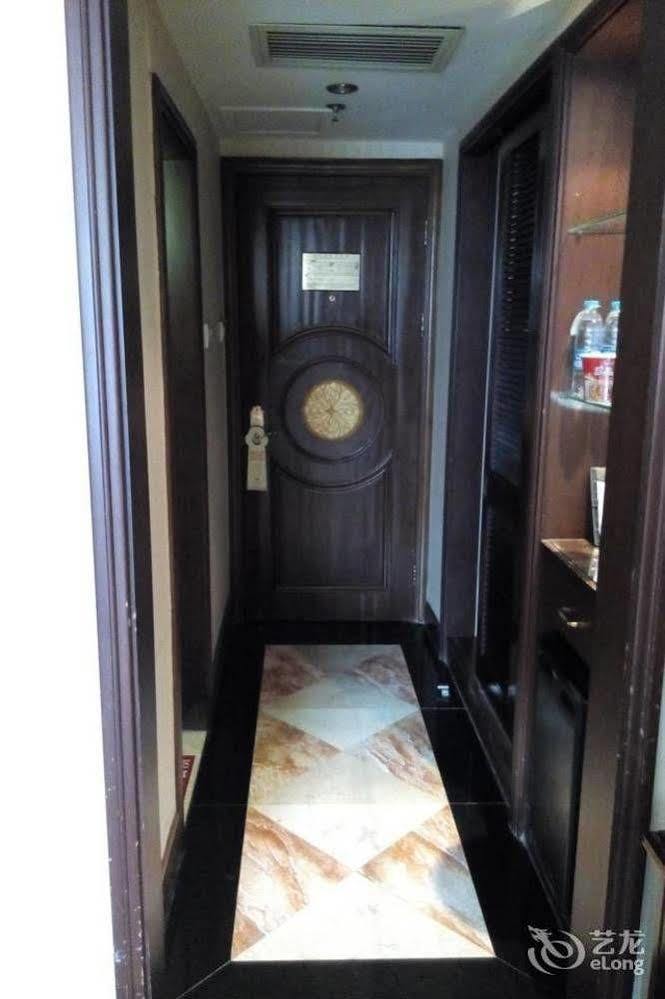 The Royal Palace Hotel Beijing Chaoyang  Exterior photo
